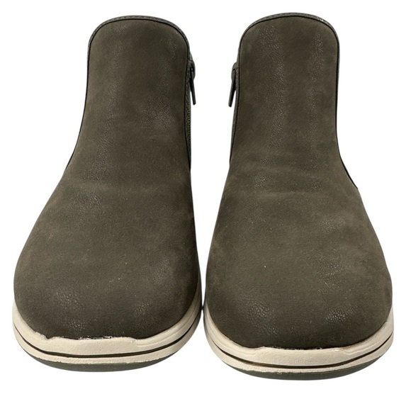 Clarks Breeze Clover Slip-On Ankle Booties Dark Olive Suede Comfort Shoes 9 - Picture 2 of 11